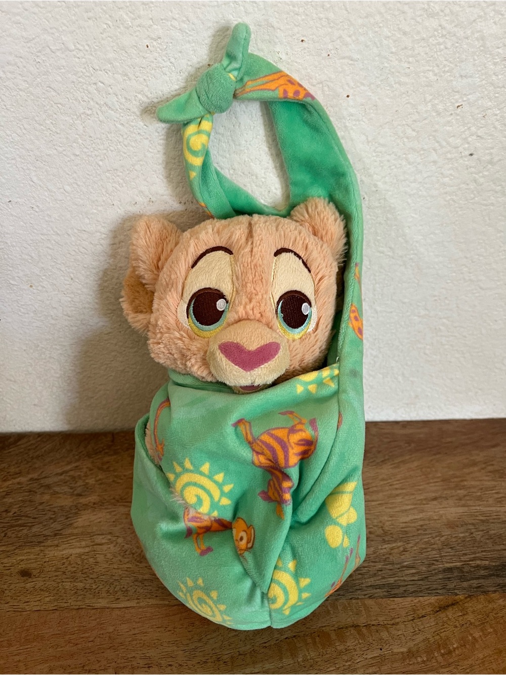 Disney Babies Nala Plush Doll in Pouch – The Lion King